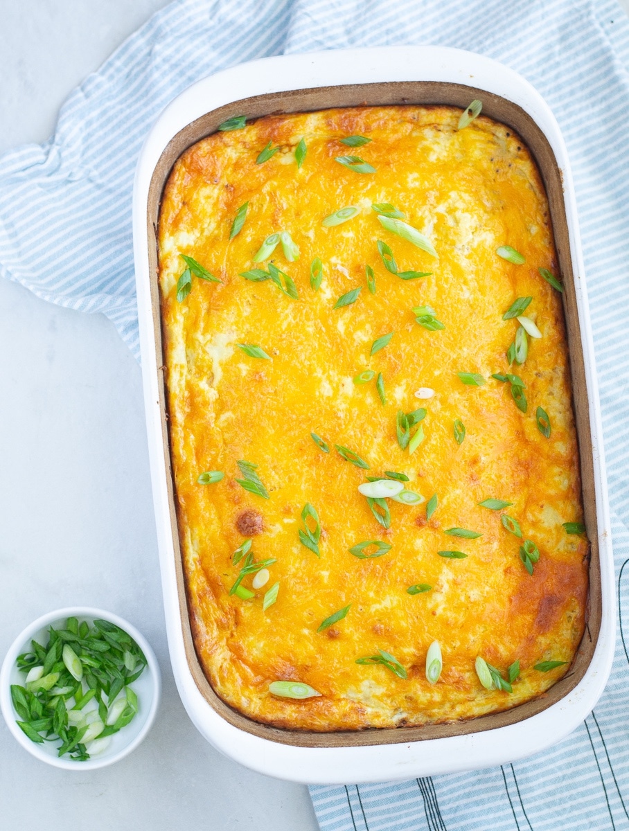 Spaghetti Squash Chorizo Breakfast Casserole is a low carb breakfast recipe that is easy to meal prep or a great meal prep breakfast. This breakfast recipe is also gluten free, low calorie and high in protein. #proteinbreakfast #breakfastcasserole #glutenfree #keto #lowcarb #mealprep 