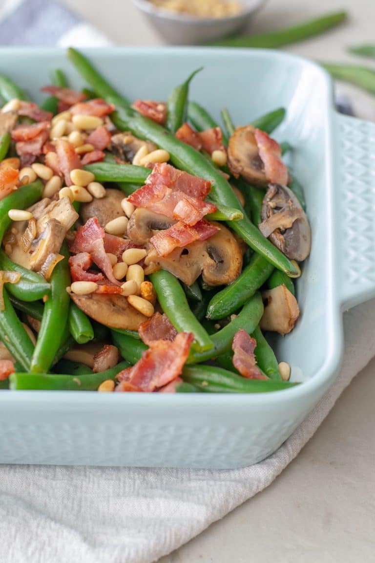 Sautéed Green Beans with Mushrooms and Bacon