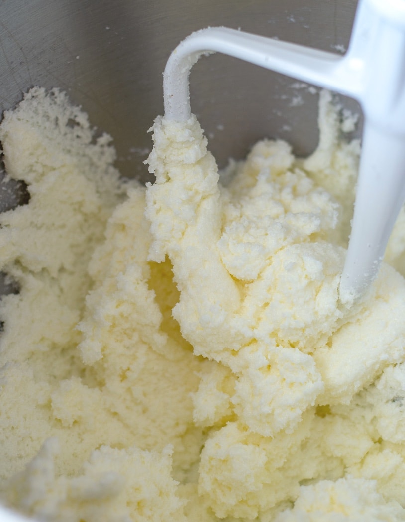Perfect consistency for whipped butter and sugar