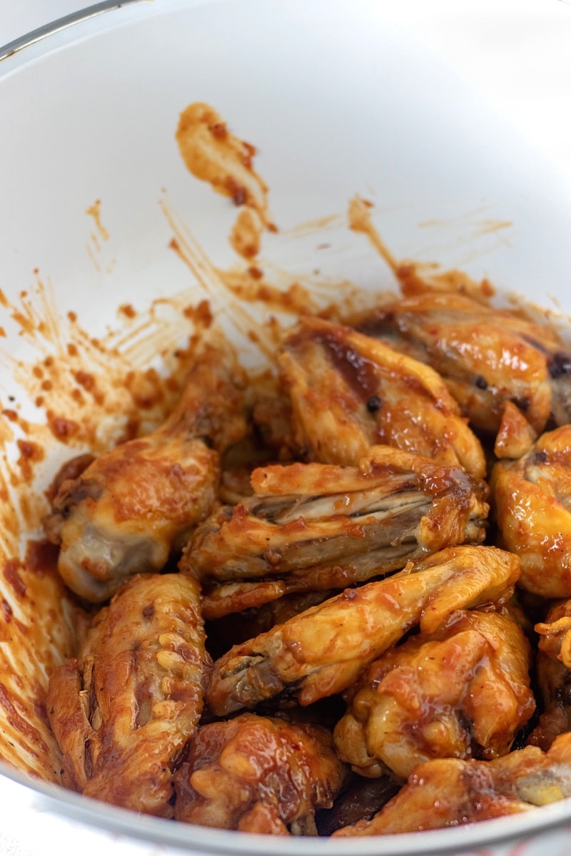 Baked chicken wings tossed in ⅓ cup of honey chipotle barbecue sauce. 