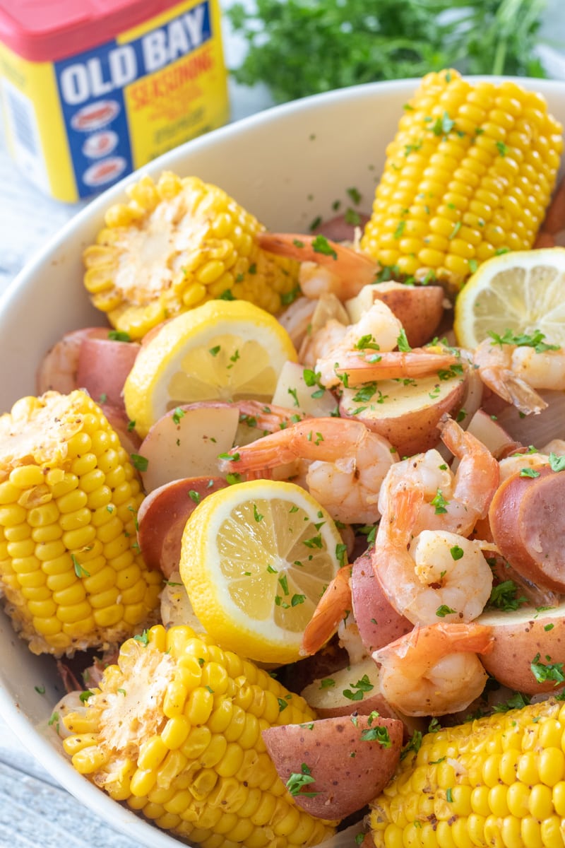 Easy stovetop low country shrimp boil with corn, potatoes, shrimp and sausage. 