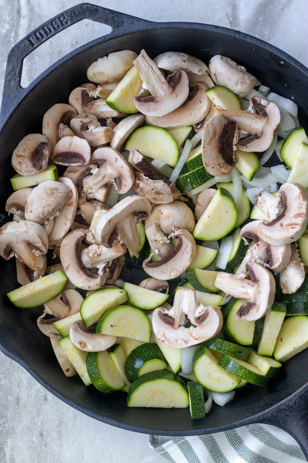 Quick Sautéed Zucchini and Mushrooms FIXED on FRESH