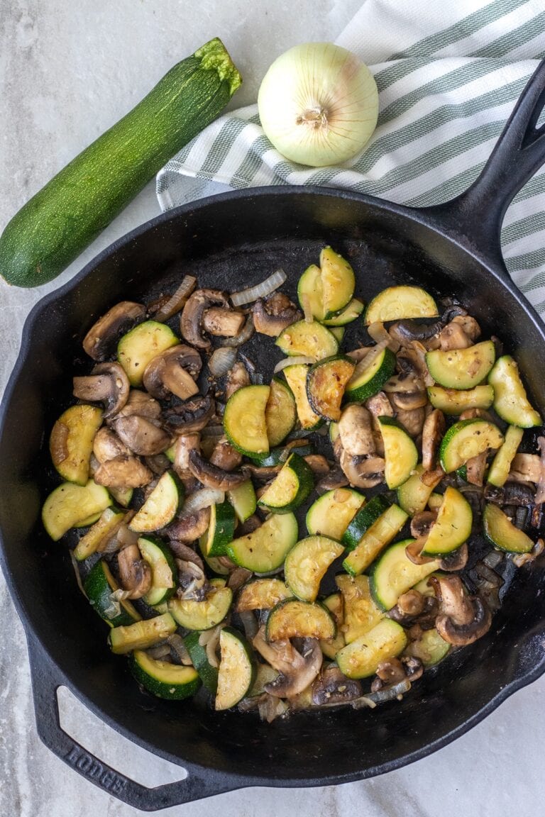 Quick Sautéed Zucchini and Mushrooms FIXED on FRESH
