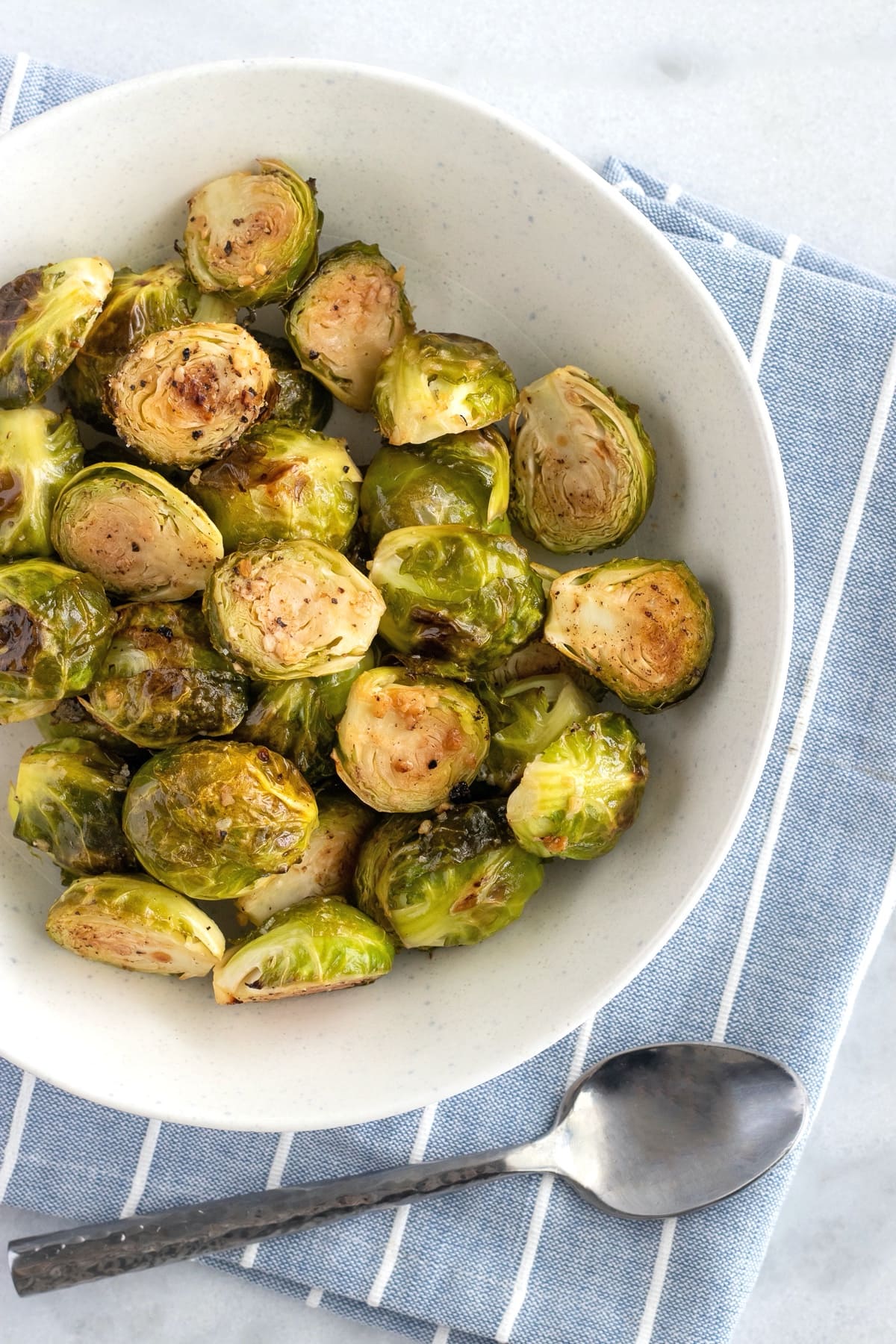 How to make garlic butter roasted brussels sprouts